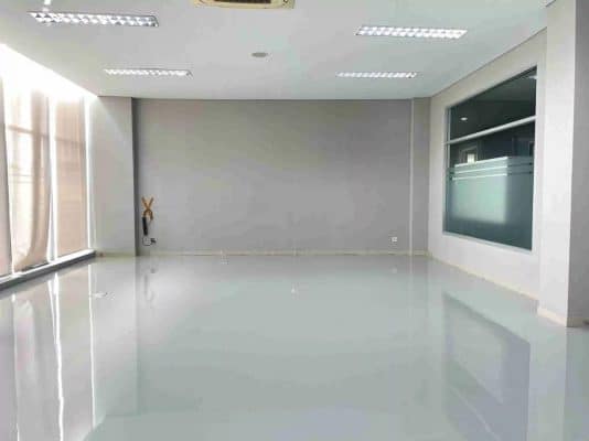Jasa epoxy lantai uluwatu