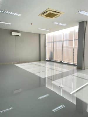 Jasa epoxy lantai uluwatu