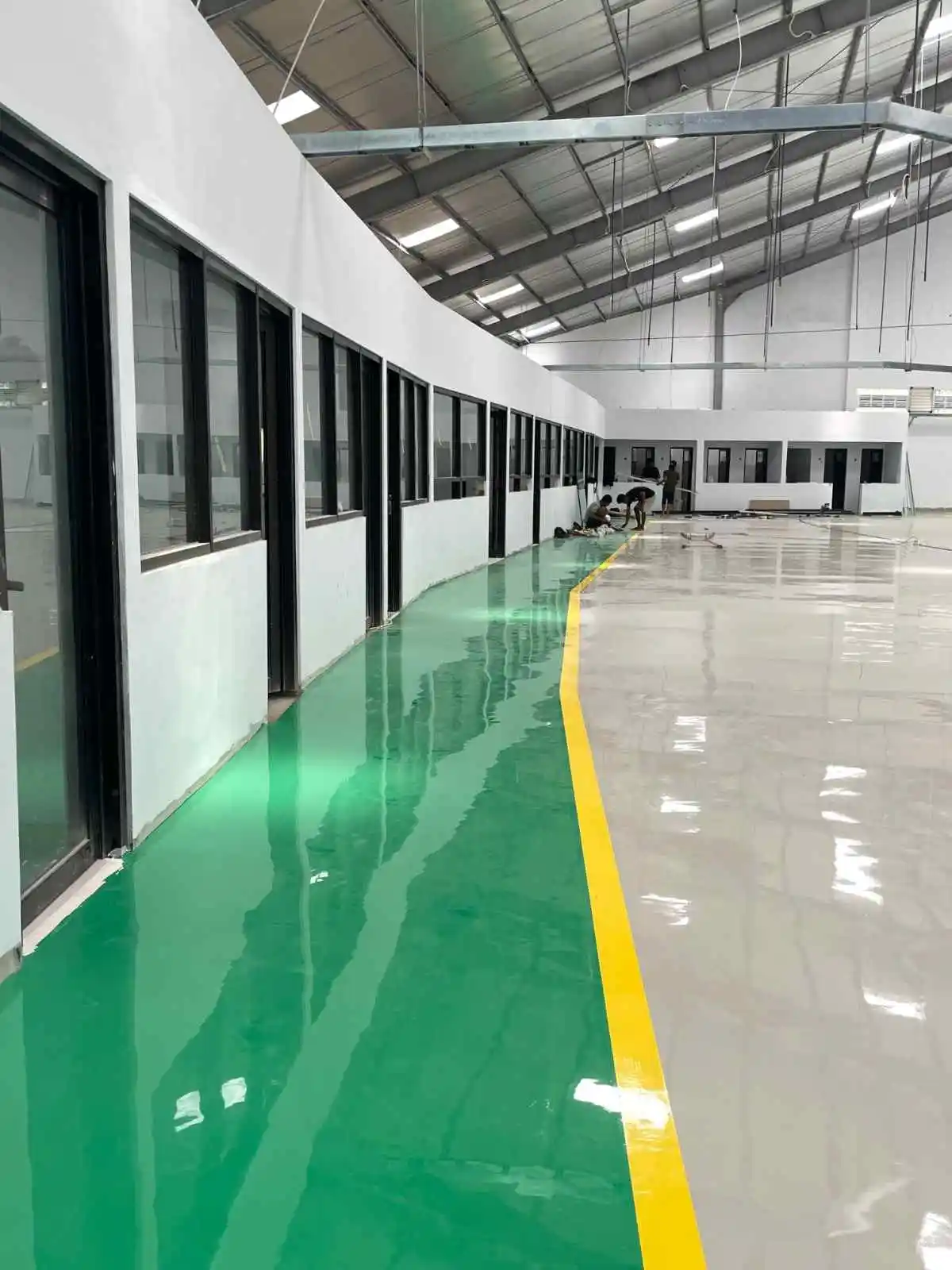 Jasa Epoxy Lantai Lumajang — Solusi Lantai Paling Worth It Buat Properti Kamu!