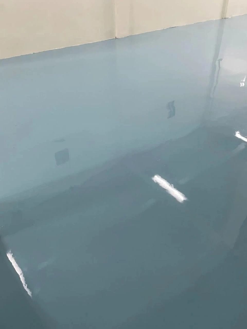 Epoxy Lantai Ruang Laboratorium, Biar Tetap Steril dan Makin Stand Out!